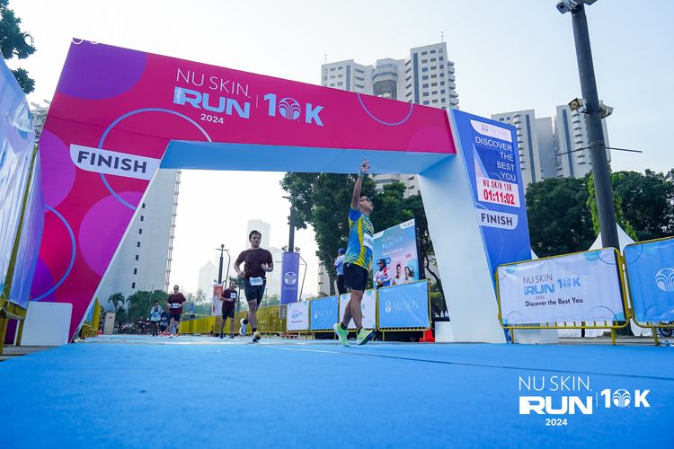 Race photo from Nu Skin Run 10K