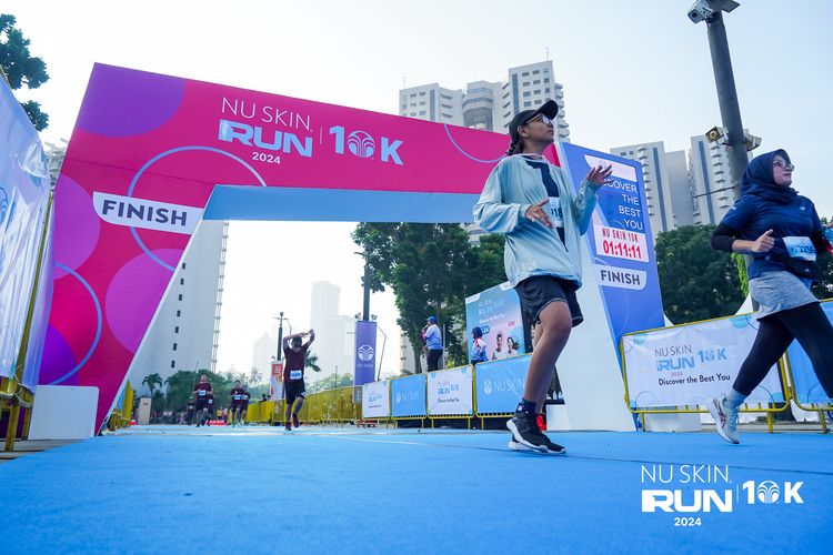 Race photo from Nu Skin Run 10K