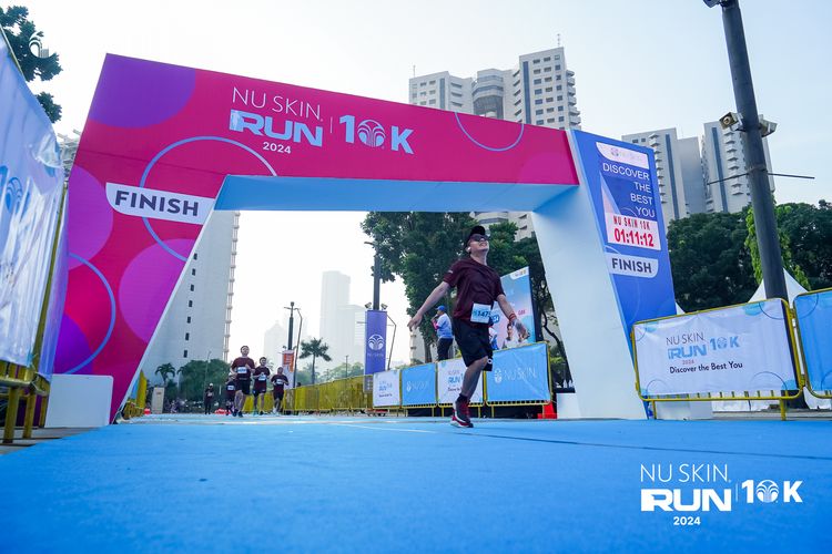 Race photo from Nu Skin Run 10K