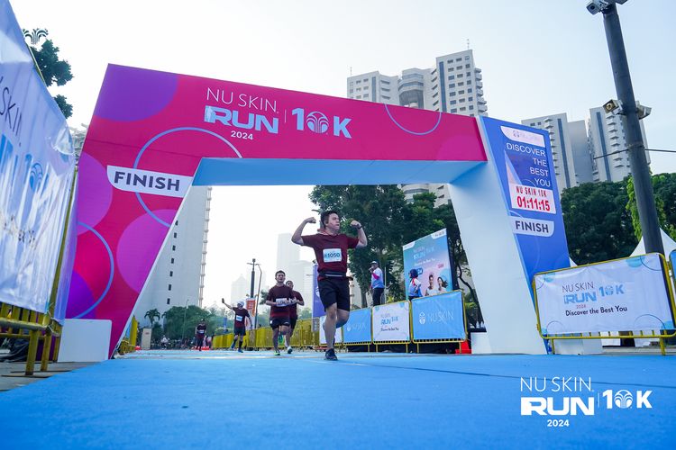 Race photo from Nu Skin Run 10K