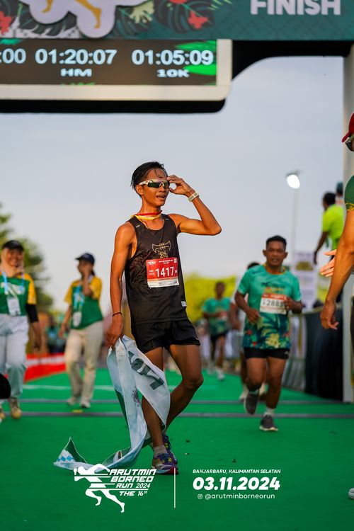 Race photo from Arutmin Borneo Run 2024