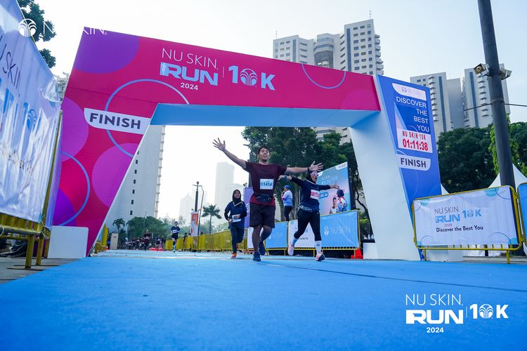 Race photo from Nu Skin Run 10K