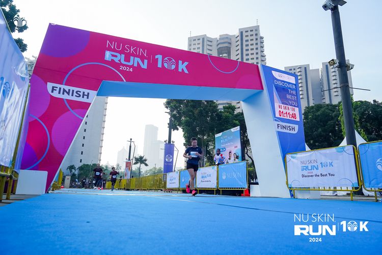 Race photo from Nu Skin Run 10K