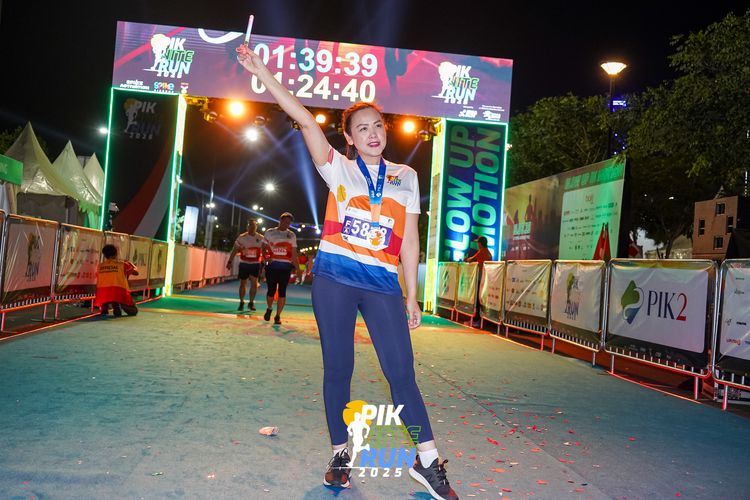 Race photo from PIK NITE RUN 2025