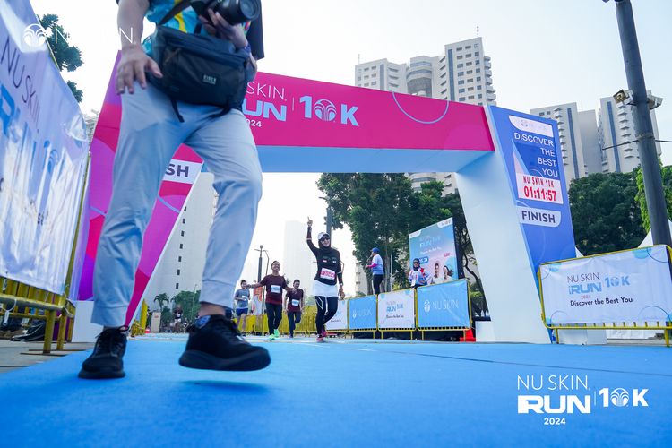 Race photo from Nu Skin Run 10K
