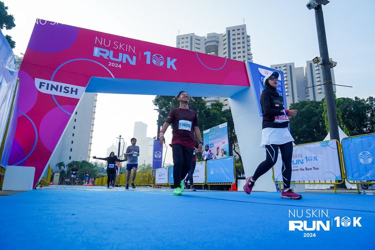 Race photo from Nu Skin Run 10K