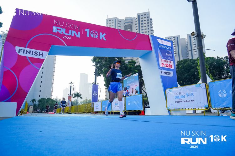 Race photo from Nu Skin Run 10K