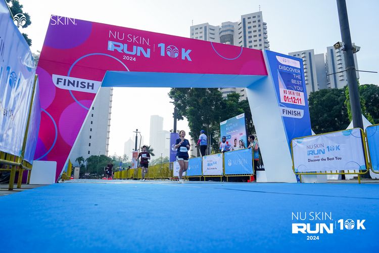 Race photo from Nu Skin Run 10K