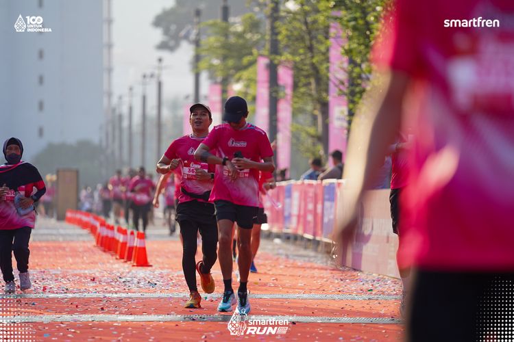 Race photo from Smartfren Run 2025 