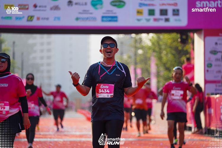 Race photo from Smartfren Run 2025 