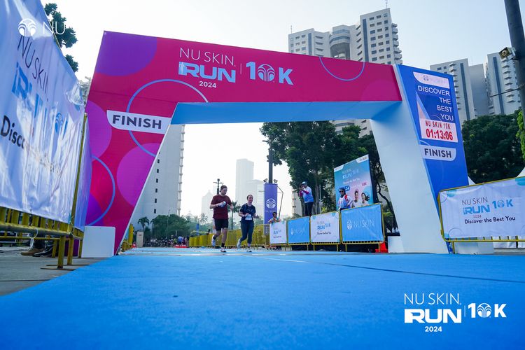 Race photo from Nu Skin Run 10K