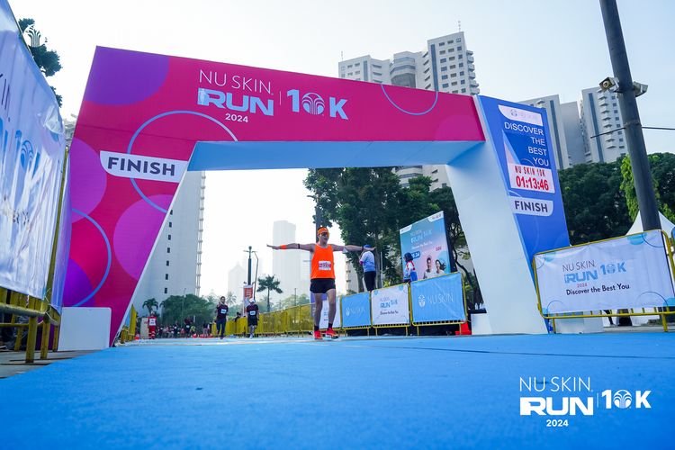 Race photo from Nu Skin Run 10K