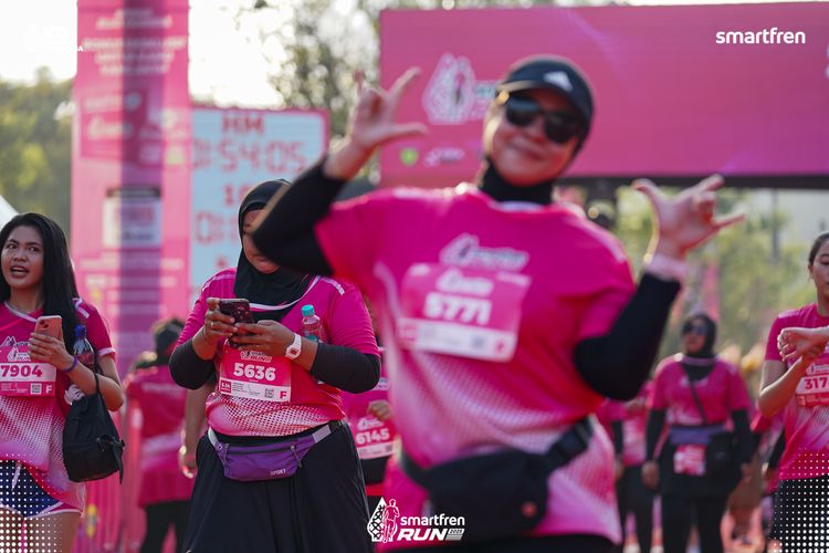 Race photo from Smartfren Run 2025 