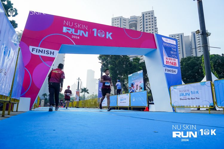 Race photo from Nu Skin Run 10K