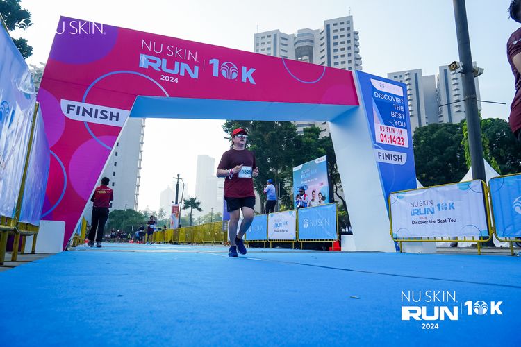 Race photo from Nu Skin Run 10K