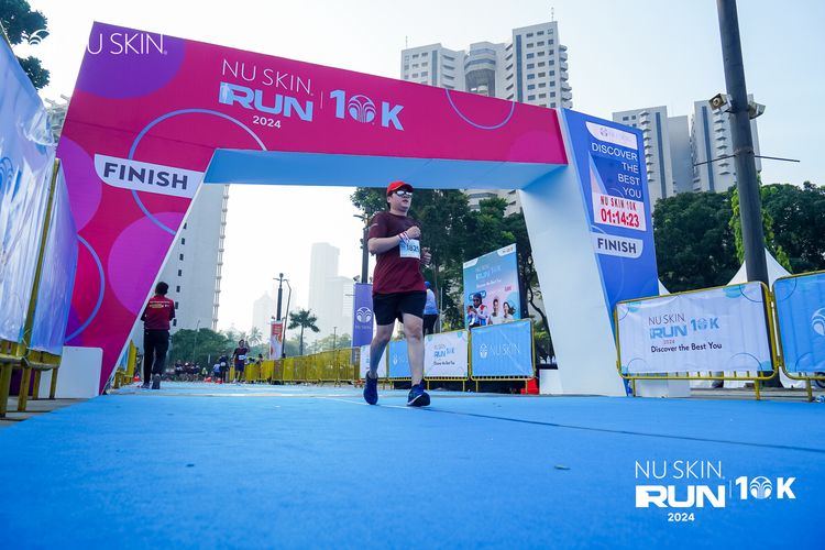 Race photo from Nu Skin Run 10K