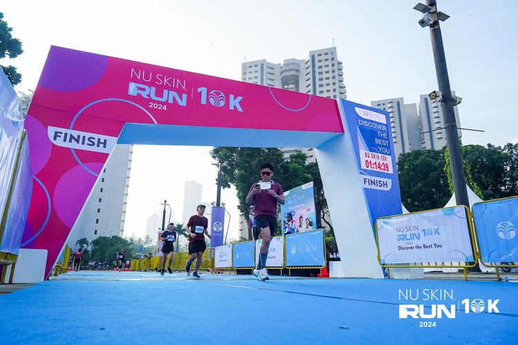 Race photo from Nu Skin Run 10K