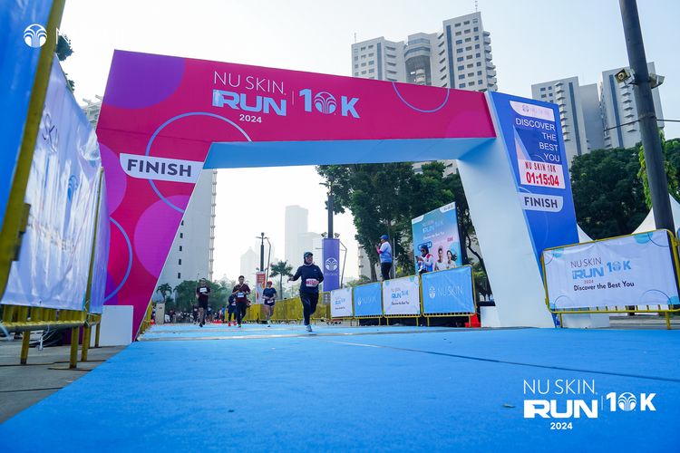 Race photo from Nu Skin Run 10K
