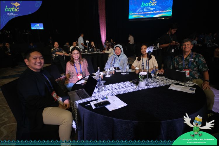 Race photo from Telin Batic 2024 Photo Search