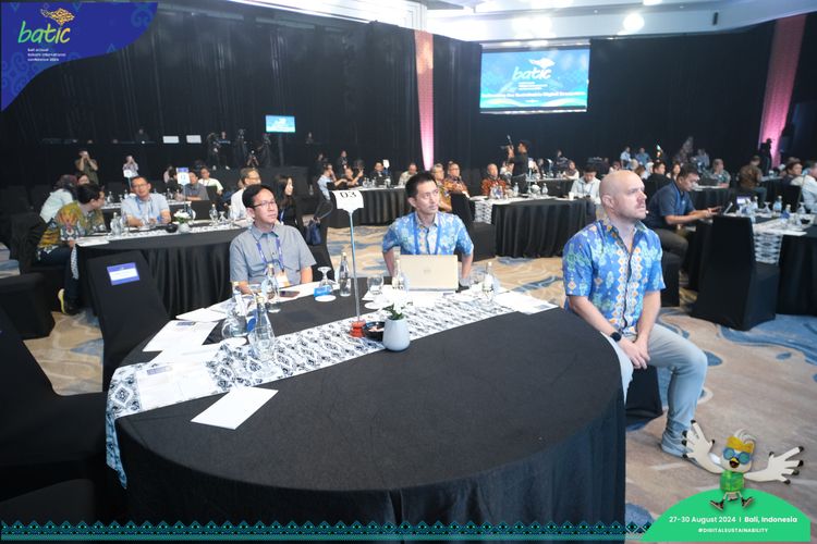 Race photo from Telin Batic 2024 Photo Search