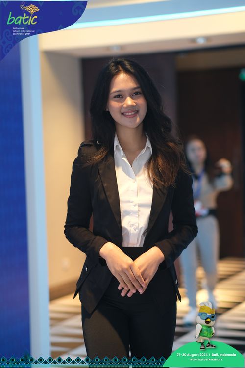 Race photo from Telin Batic 2024 Photo Search
