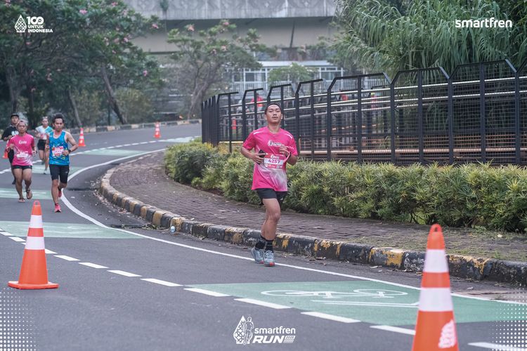 Race photo from Smartfren Run 2025 