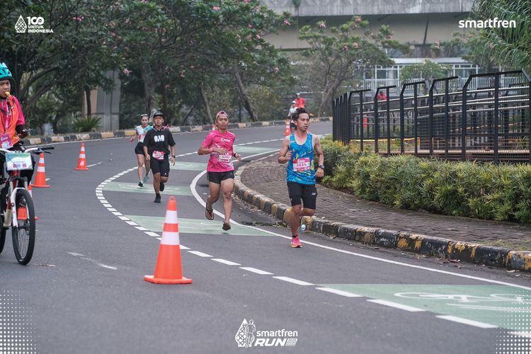 Race photo from Smartfren Run 2025 