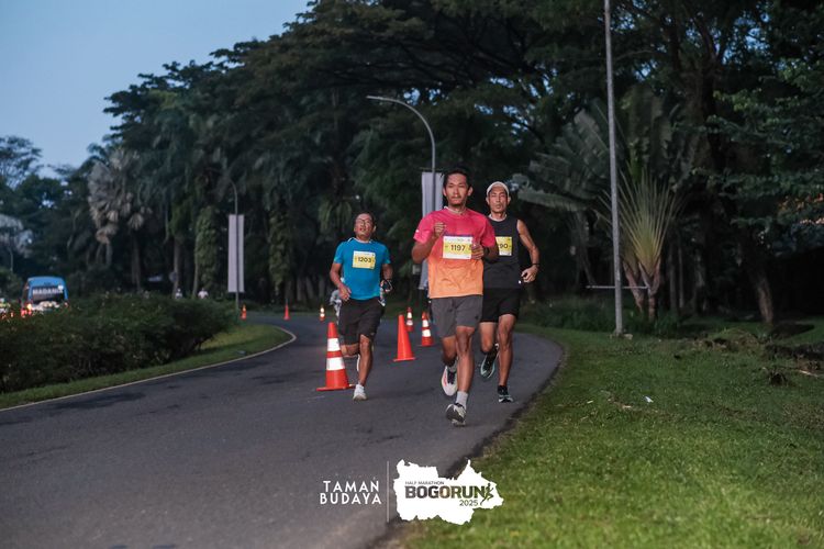 Race photo from Taman Budaya x BOGORUN 2025