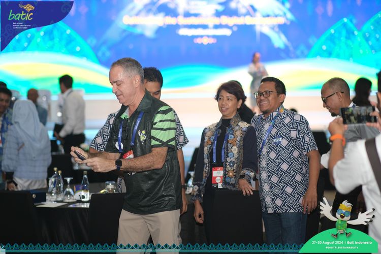 Race photo from Telin Batic 2024 Photo Search