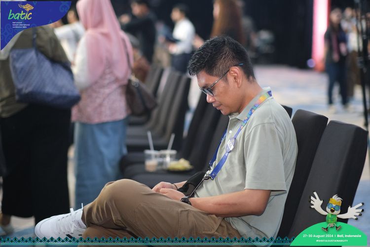 Race photo from Telin Batic 2024 Photo Search