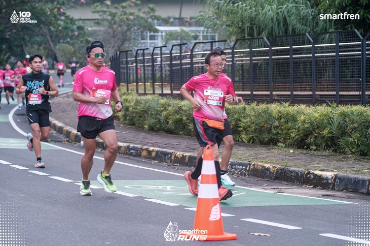 Race photo from Smartfren Run 2025 