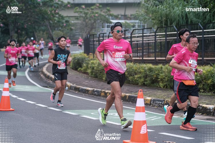 Race photo from Smartfren Run 2025 