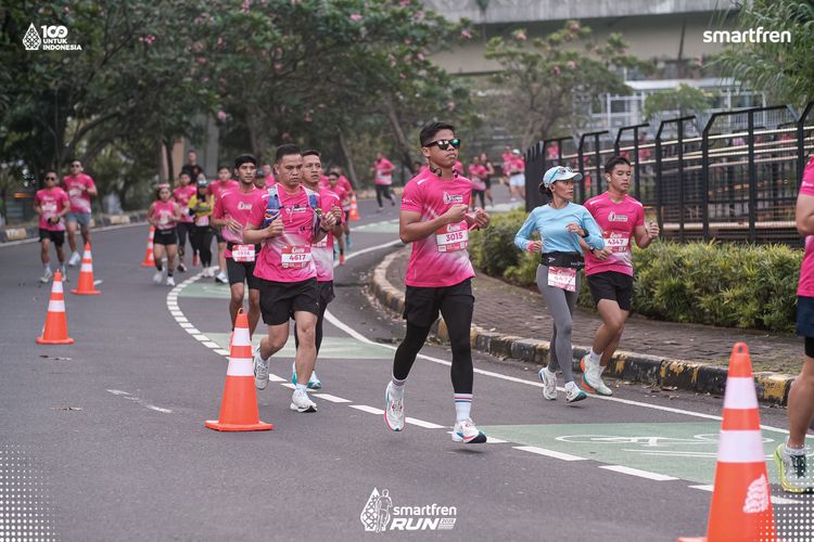 Race photo from Smartfren Run 2025 