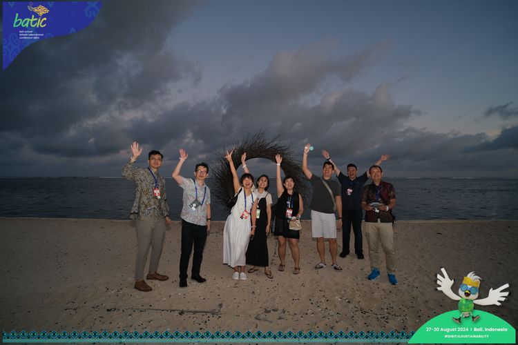Race photo from Telin Batic 2024 Photo Search