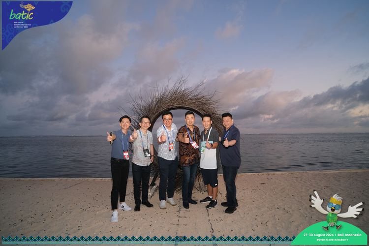 Race photo from Telin Batic 2024 Photo Search