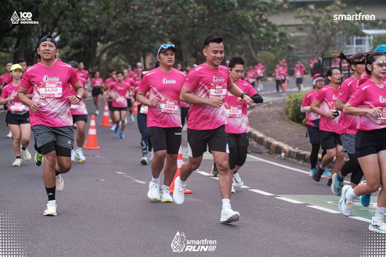 Race photo from Smartfren Run 2025 