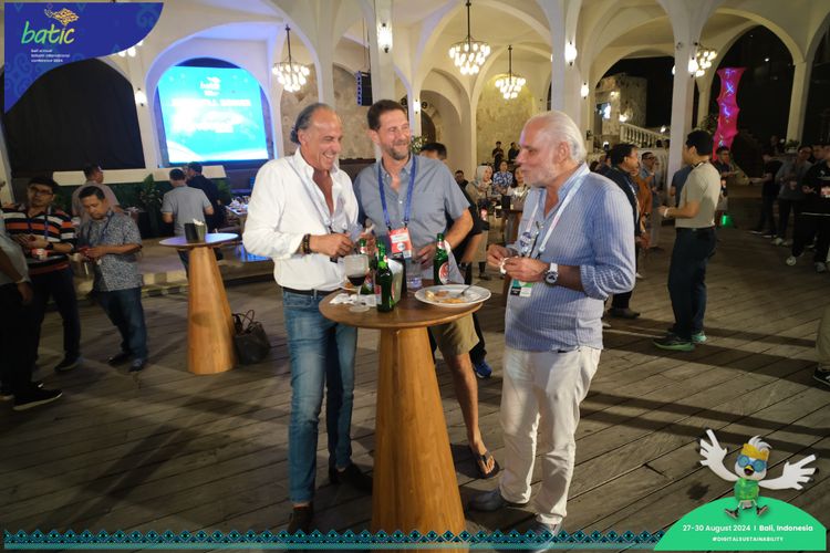 Race photo from Telin Batic 2024 Photo Search