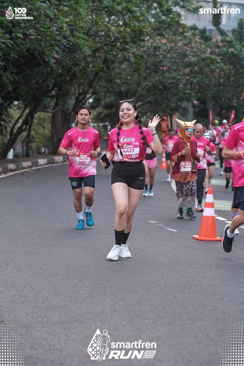 Race photo from Smartfren Run 2025 