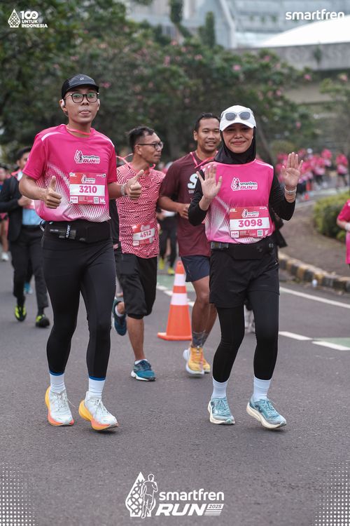 Race photo from Smartfren Run 2025 