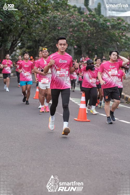 Race photo from Smartfren Run 2025 