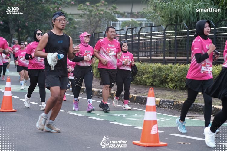 Race photo from Smartfren Run 2025 