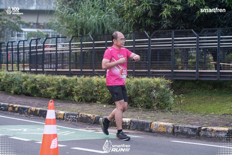 Race photo from Smartfren Run 2025 