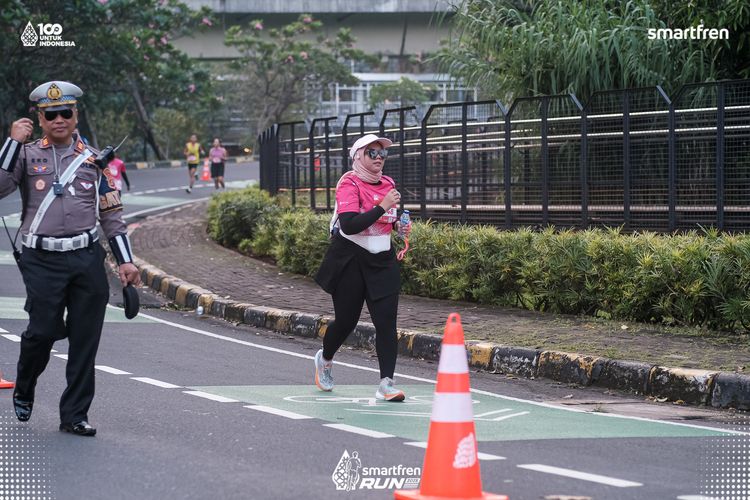 Race photo from Smartfren Run 2025 