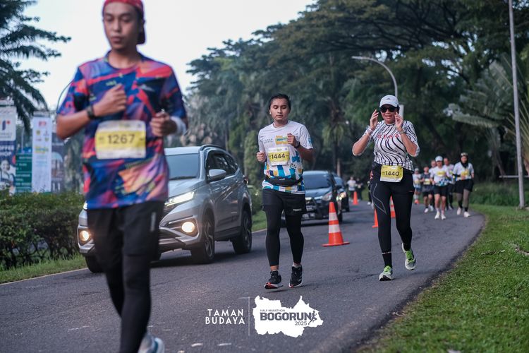 Race photo from Taman Budaya x BOGORUN 2025