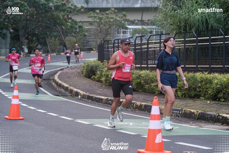 Race photo from Smartfren Run 2025 
