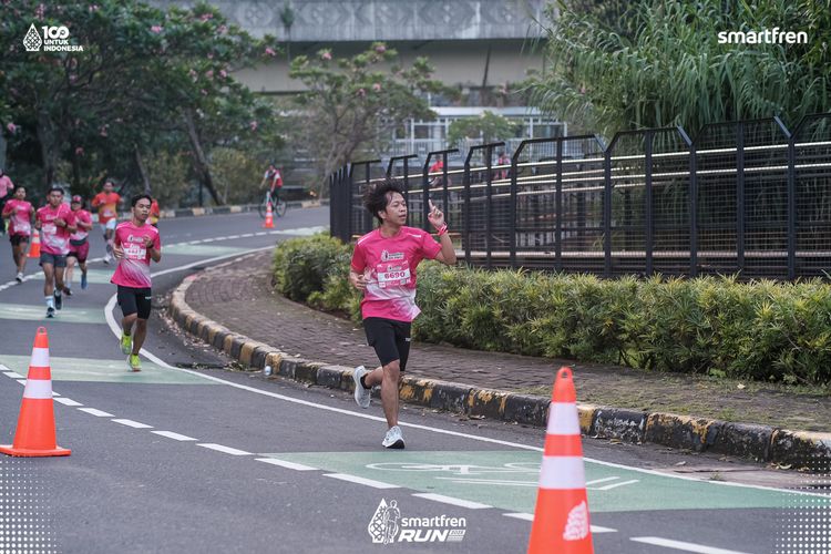 Race photo from Smartfren Run 2025 