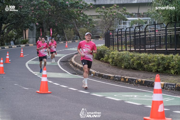 Race photo from Smartfren Run 2025 