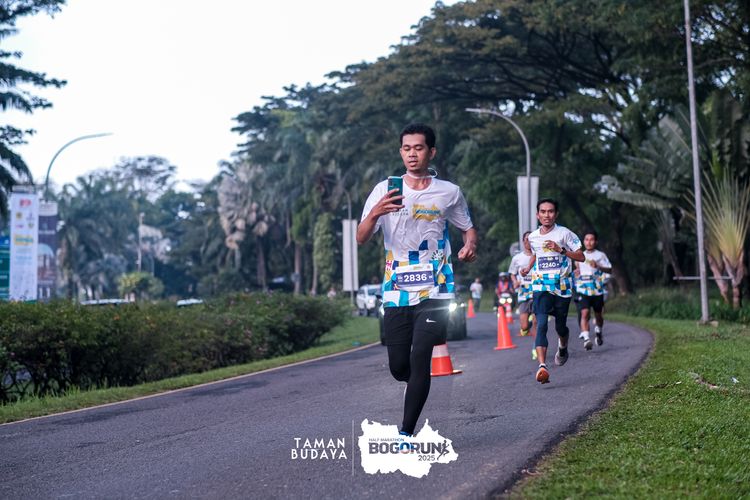 Race photo from Taman Budaya x BOGORUN 2025