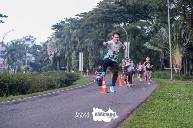 Race photo from Taman Budaya x BOGORUN 2025