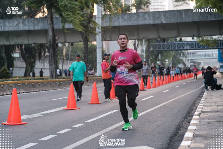 Race photo from Smartfren Run 2025 